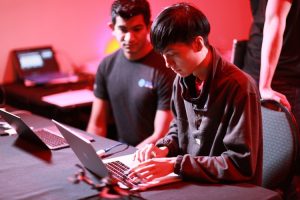 Исследователи заработали $267 тыс. в рамках Pwn2Own 2018