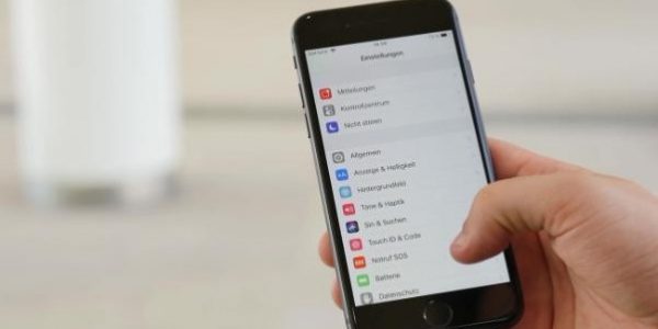 ОБНОВЛЕНИЕ IOS 11.3 "ЛОМАЕТ" ЭКРАНЫ ОТРЕМОНТИРОВАННЫХ IPHONE 8