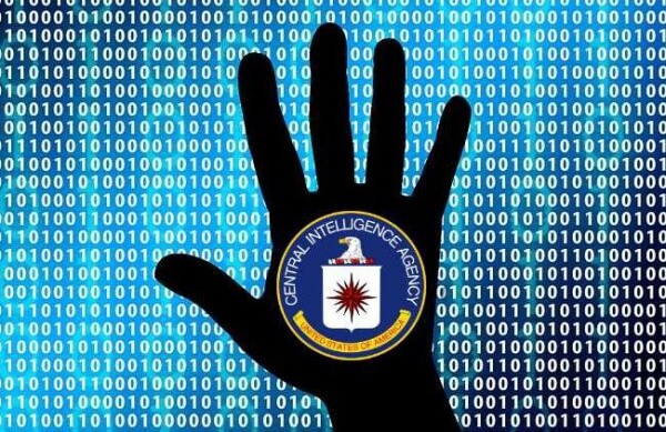 Экс-сотрудника ЦРУ обвинили в краже секретных хакерских инструментов