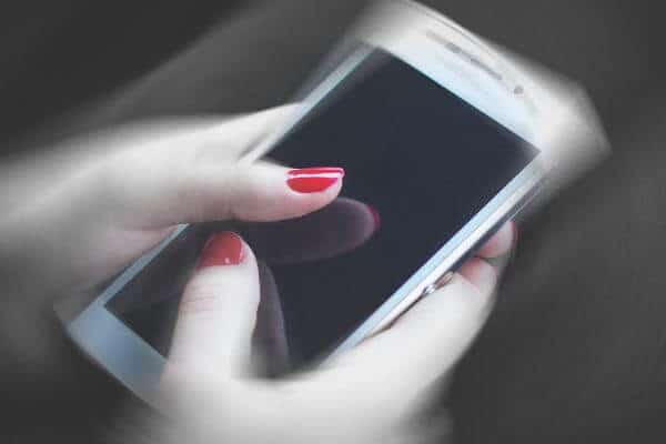 Мошенники заработали более 18 млн руб. на рассылке вредоносных SMS