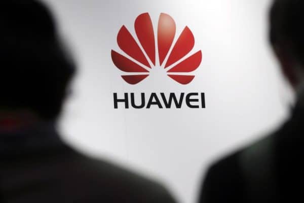 Huawei тайно помогала КНДР создать собственную беспроводную сеть