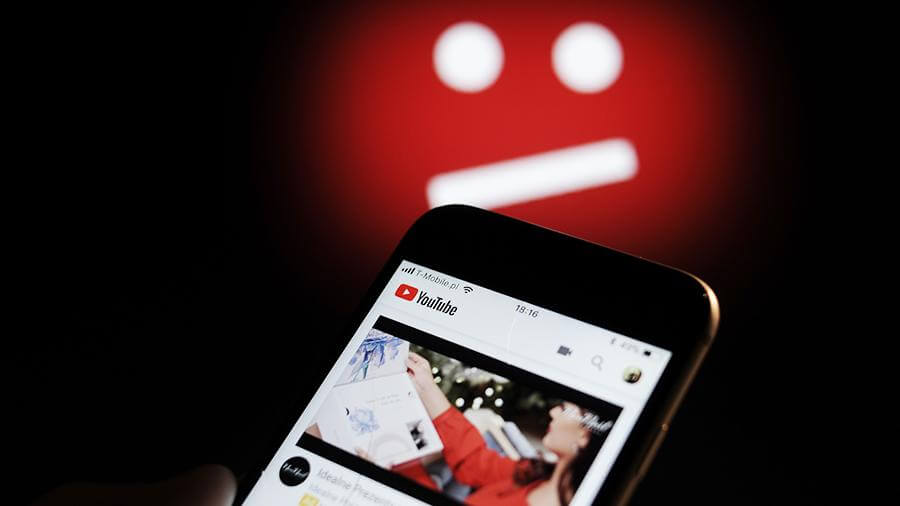 Создатели контента на YouTube в опасности